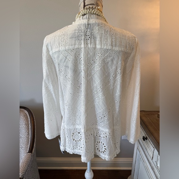 NWT Democracy Eyelet Top - Picture 11 of 15